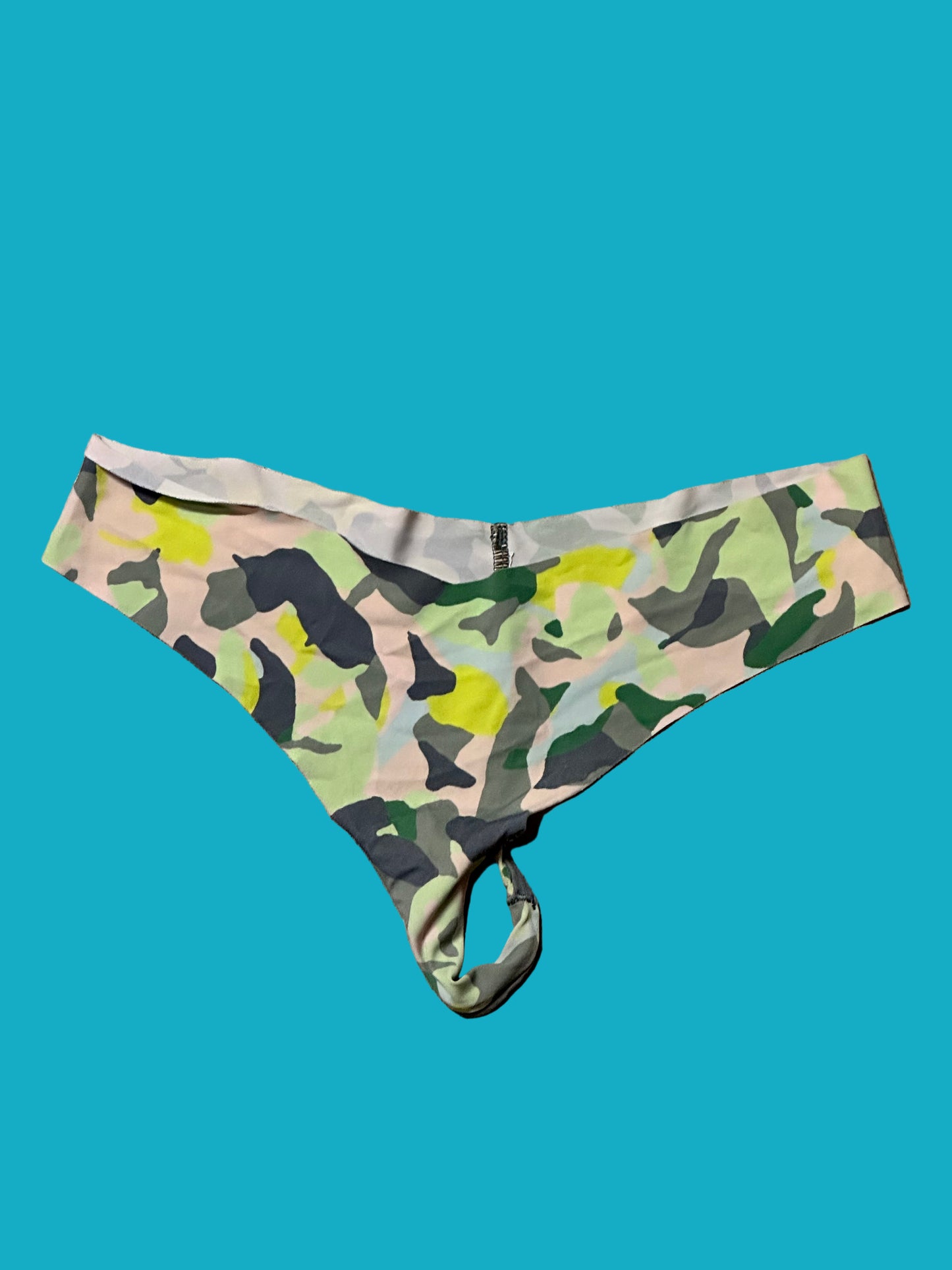 BALLERS: Donna’s Thong Underwear