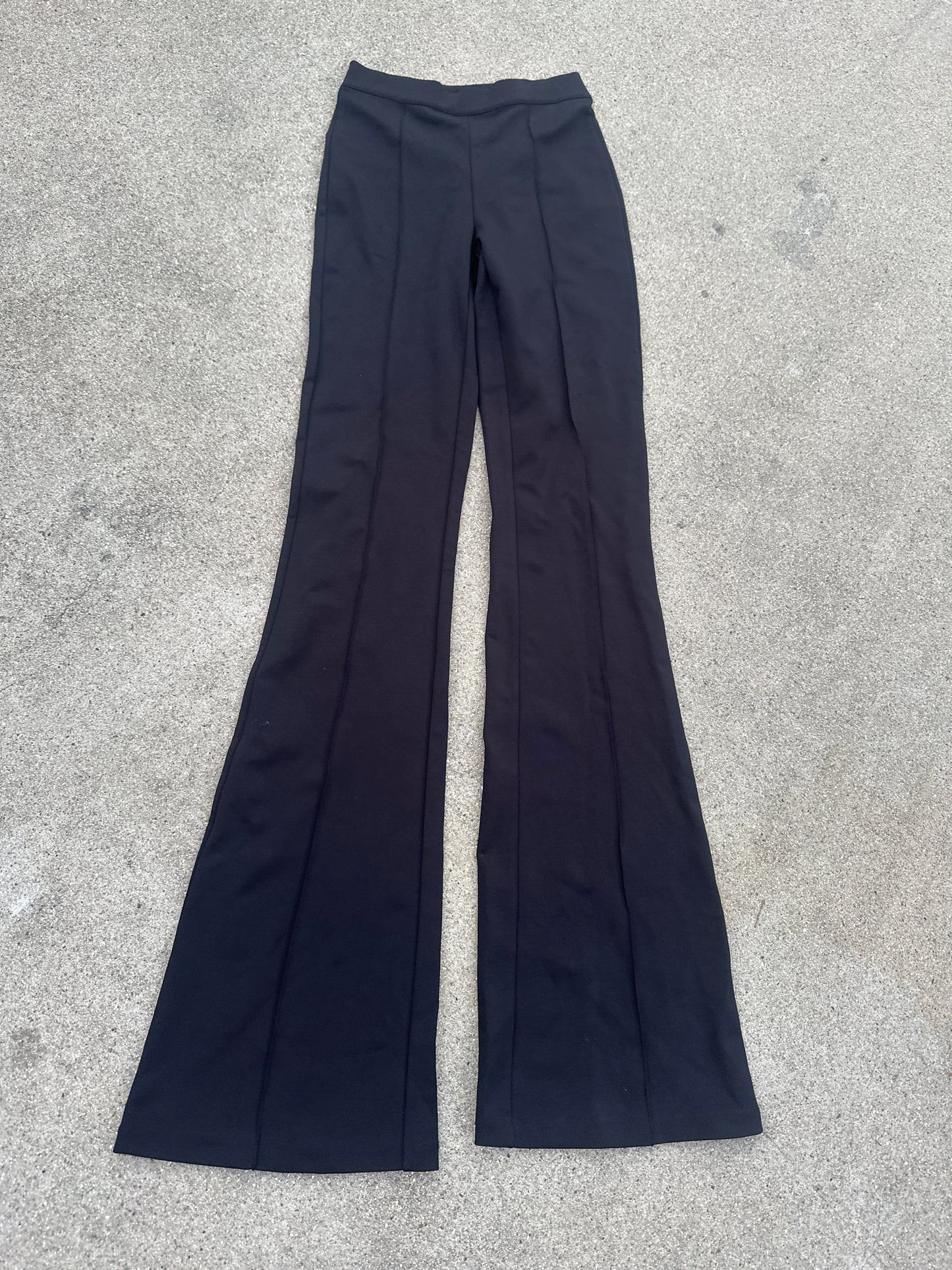 30 Rock: Cerie's HERO Black bell fitted Pants (2)