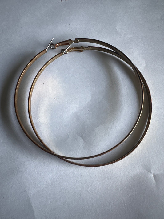 BALLERS: Donna’s HERO Gold Hoop Earrings