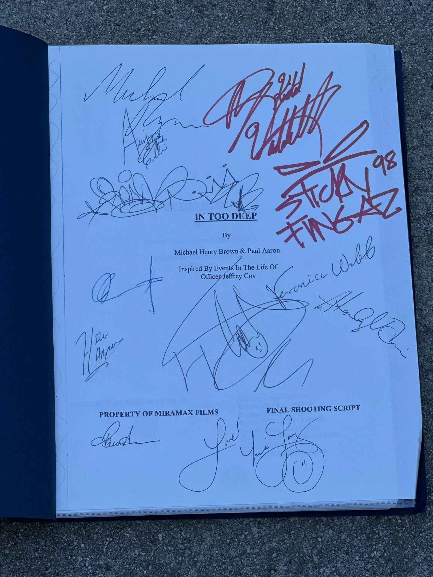 IN TOO DEEP MOVIE: Director & Cast Signed Script from The MIRAMAX Archive