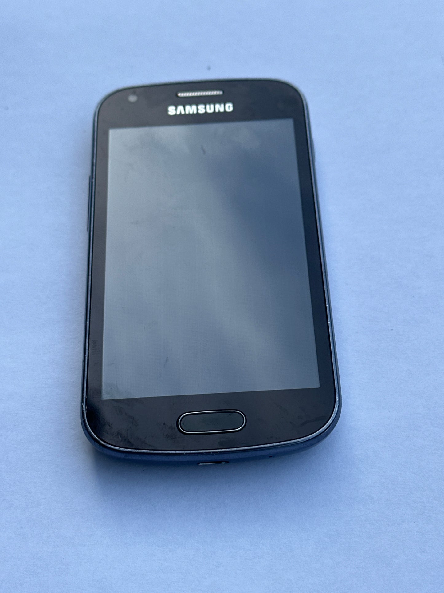 BONES: Agent Booth's HERO SANSUNG AXIS II Phone