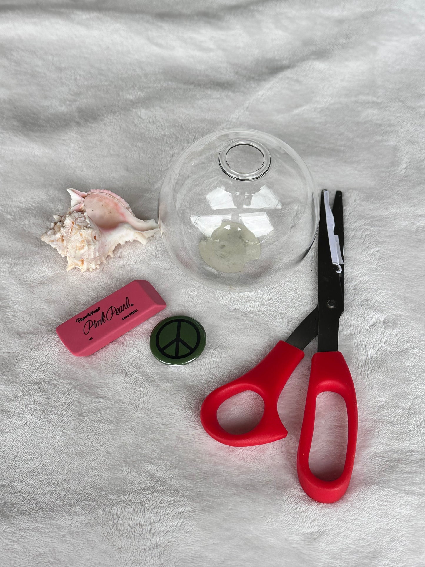 The Office: Erin Hannon's HERO misc. Office Props