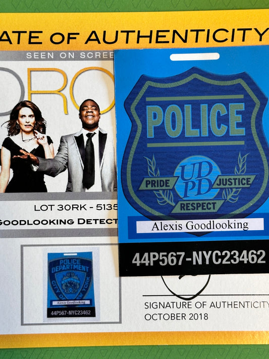 30 Rock: Alexis Goodlooking Detective Police Tag