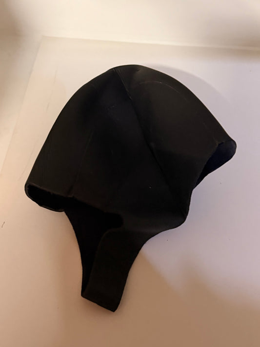 HOUSE: Dr Gregory House HERO Hat under Motorcycle Helmet