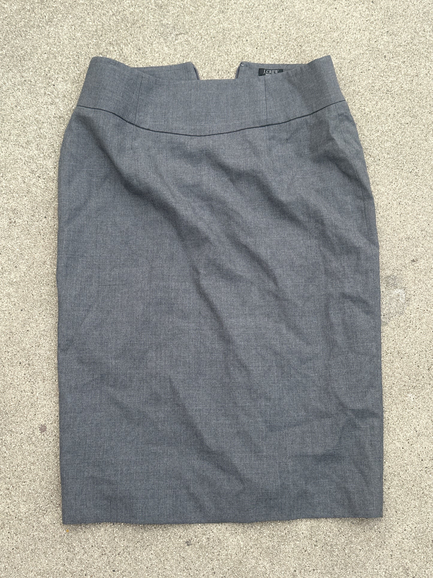 THE OFFICE: Pam Beesly’s HERO J Crew Grey Skirt (4)