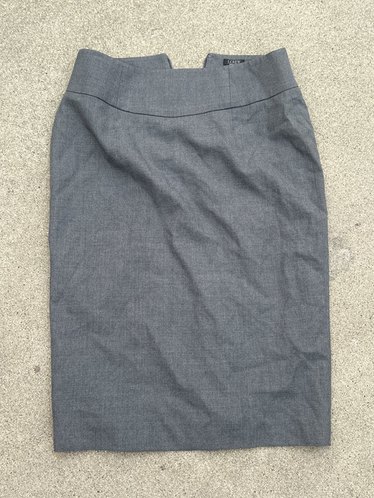 THE OFFICE: Pam Beesly’s HERO J Crew Grey Skirt (4)