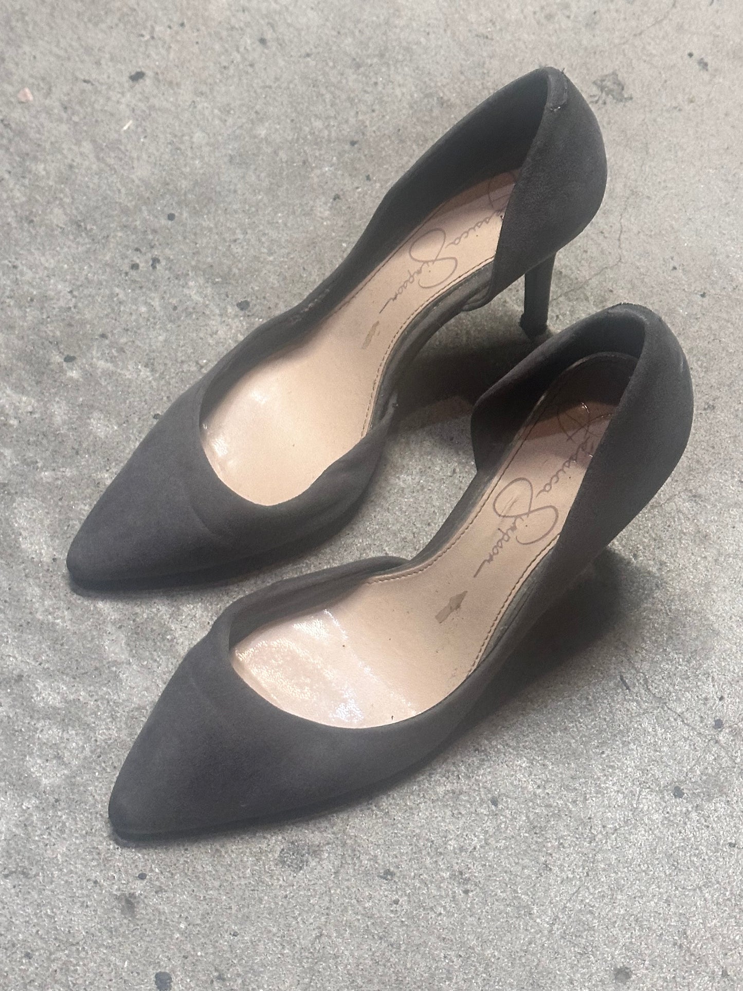 NEW GIRL: Jessica Day's HERO Footwear (7/8)