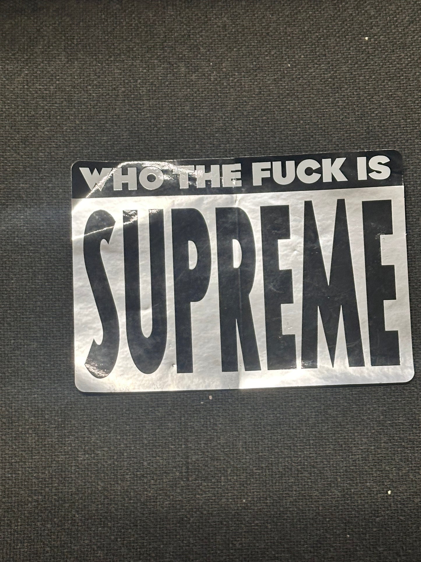 SILICON VALLEY: Erlich’s HERO Hacker Hostel Props