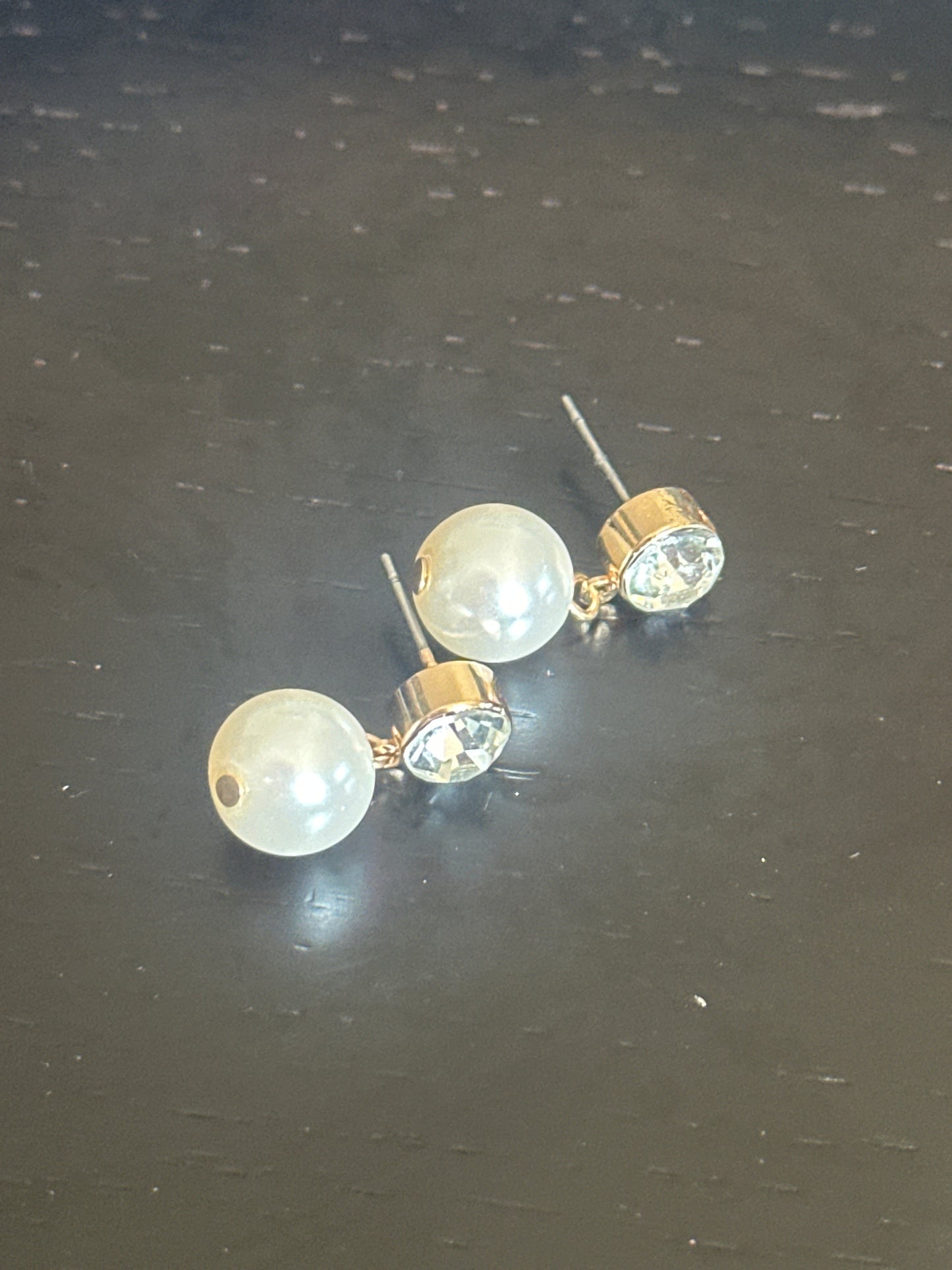 VEEP: Selina Meyer's HERO ALEXIS BITTAR Earrings