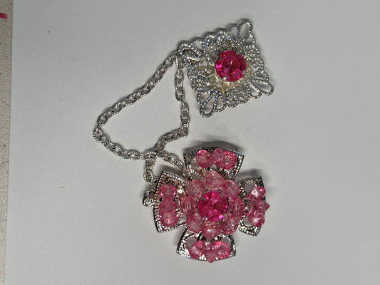 Bates Motel: Norma’s Brooch Pin