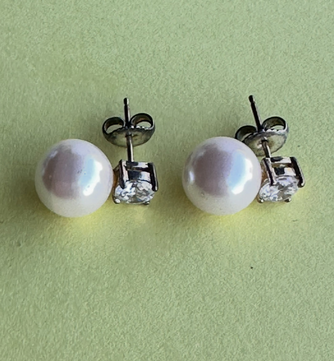 VEEP: Selina Meyer's HERO ALEXIS BITTAR Earrings