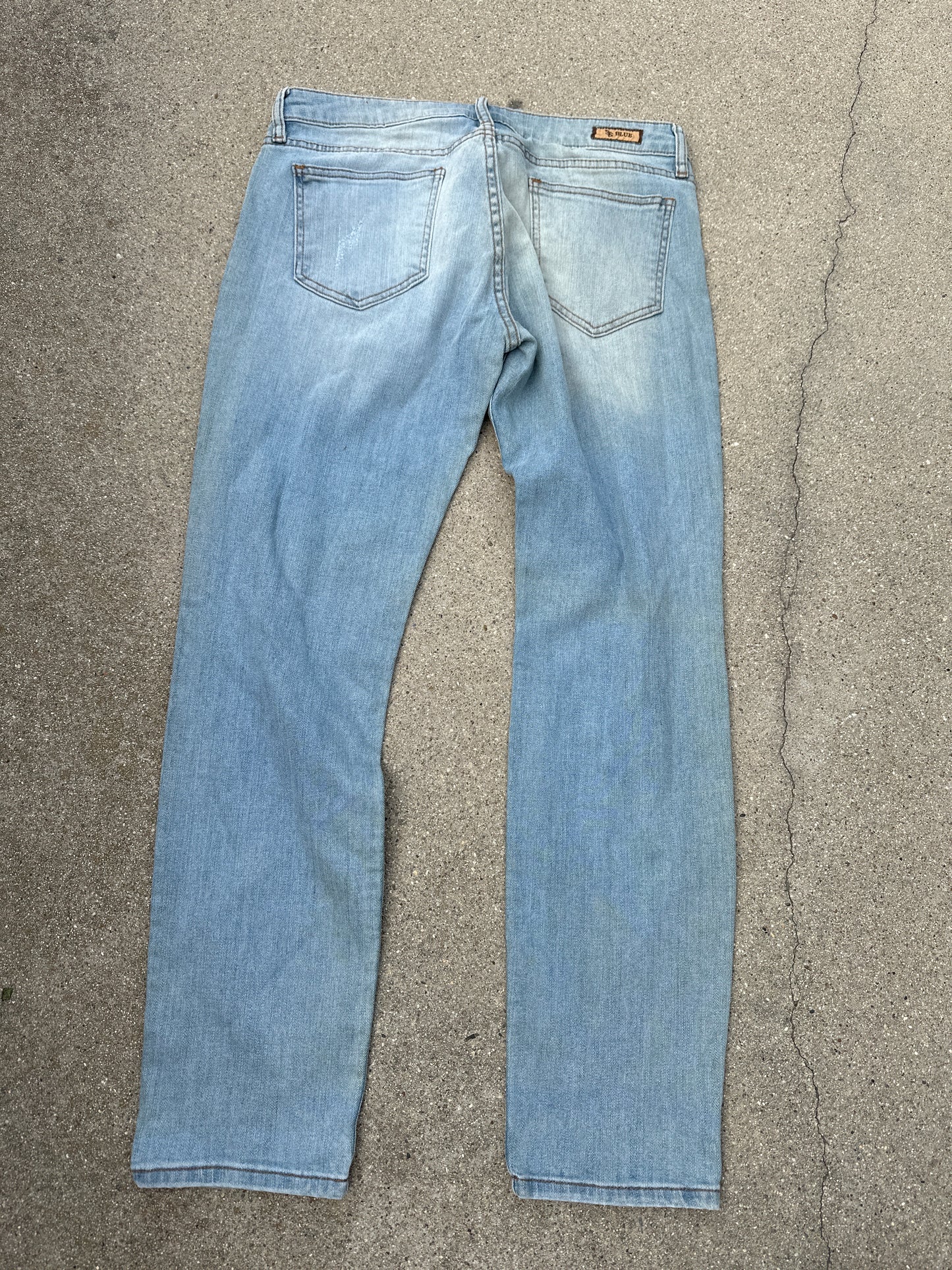 The Mindy Project: Mindy’s STS blue Denim Jeans (28)