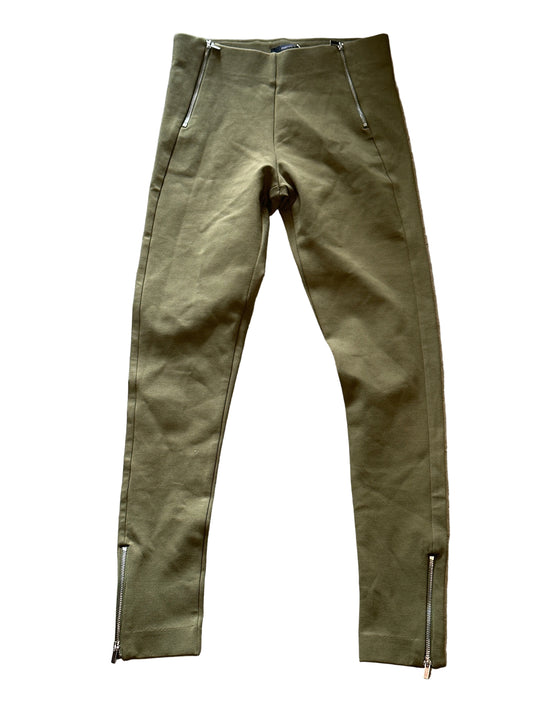 SOA: Gemma's HERO Forever21 Green Pants (S)