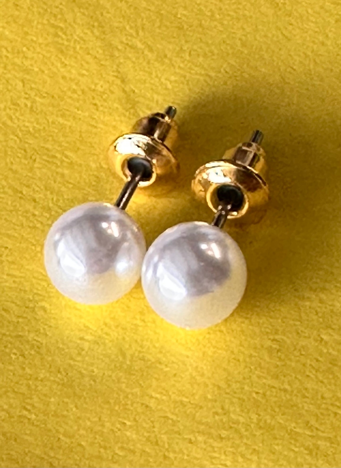 PARKS AND RECREATION: Leslie Knope HERO Earrings