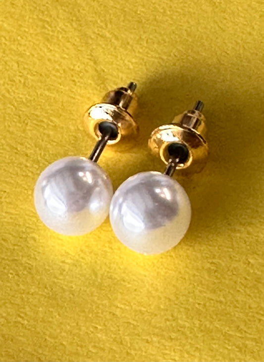 PARKS AND RECREATION: Leslie Knope HERO Earrings