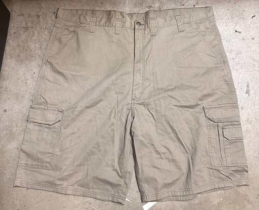 The Office: Kevin Malone's Khaki Shorts (46)