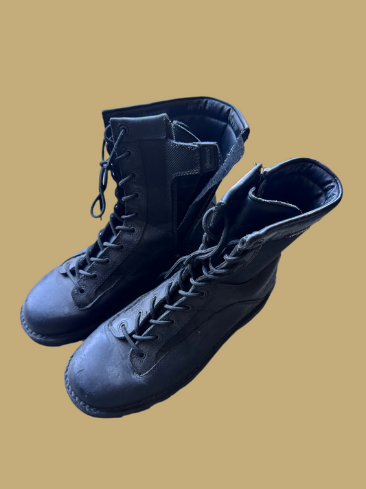 BATTLESTAR GALATICA: Captain Apollo’s HERO Black Boots (9.5)