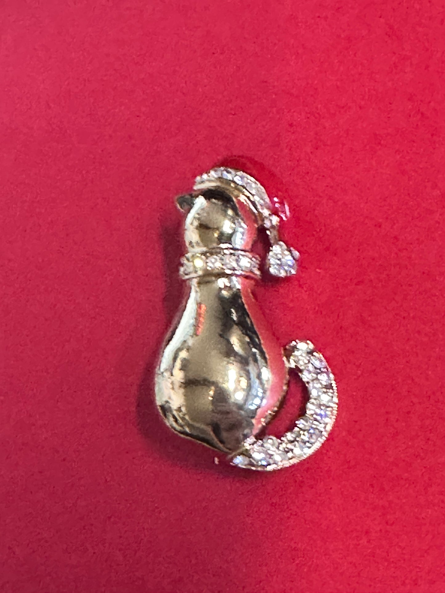 MAD MEN: Joan's Mid-Century Brooch Collection