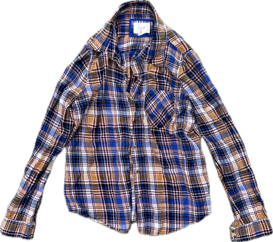NEW GIRL: Jessica Day's Plaid Flannel Shirt Collections