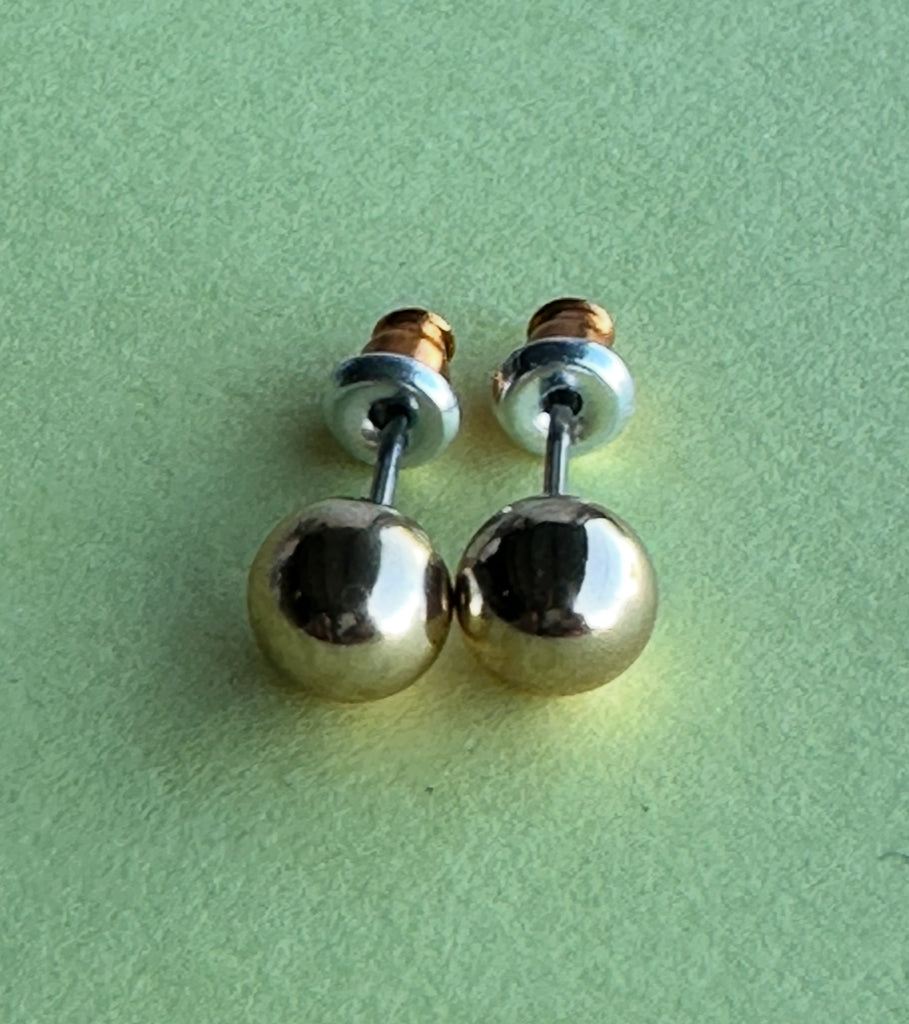 VEEP: Selina Meyer's HERO ALEXIS BITTAR gold ball Earrings