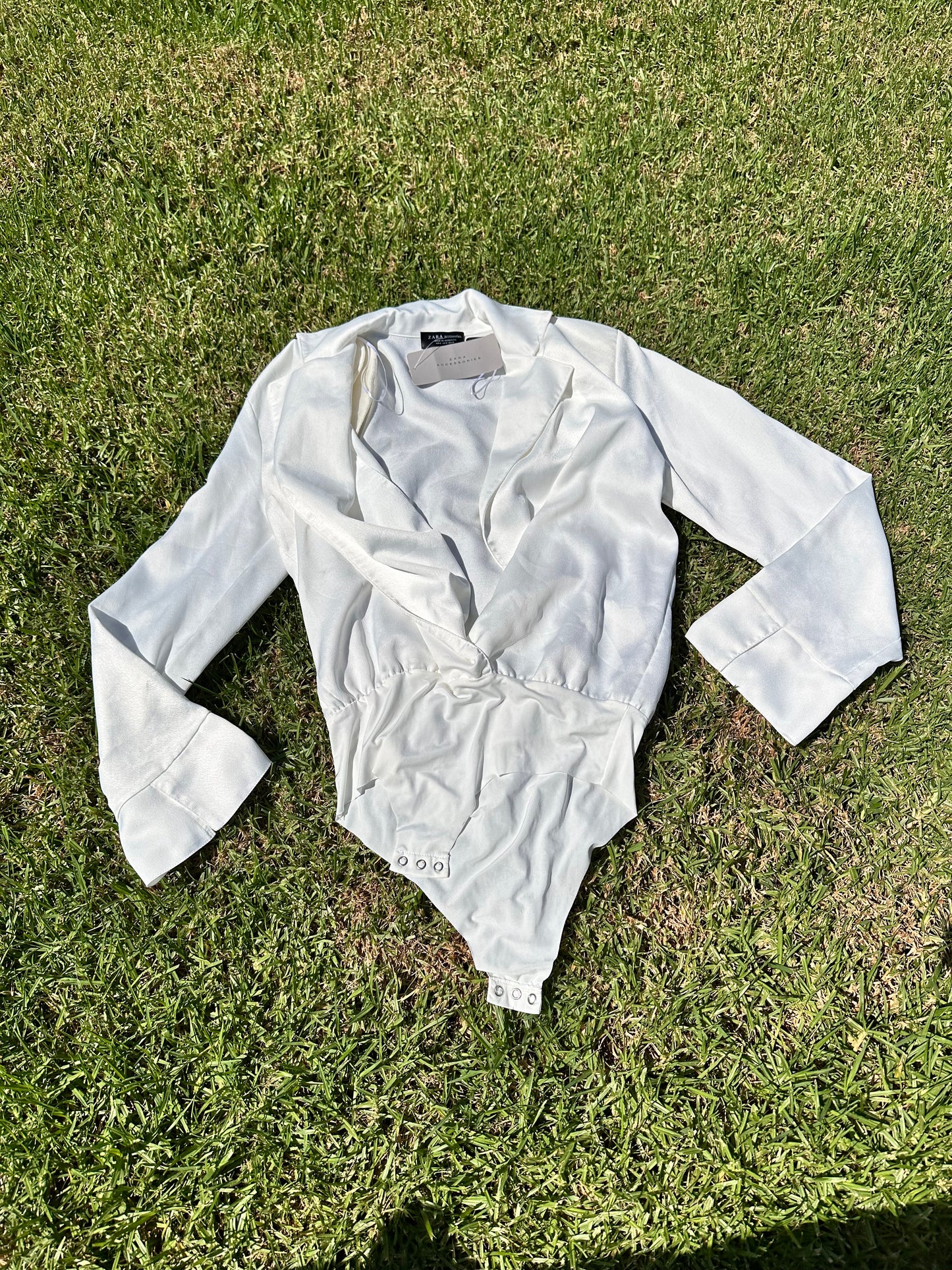 BONES: Dr Brennan's Series Worn Shirt Collection