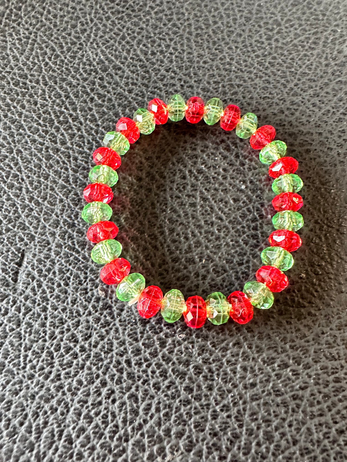PARKS AND RECREATION: April’s HERO Christmas themed Bracelet