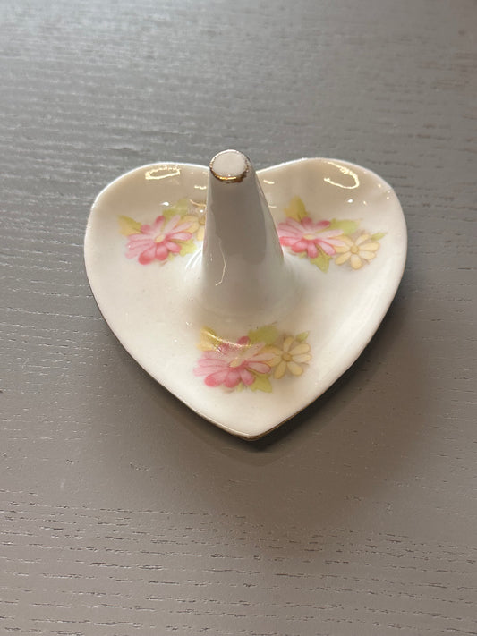 MAD MEN: Joan’s Mid-Century Ring bedside Ring Dish