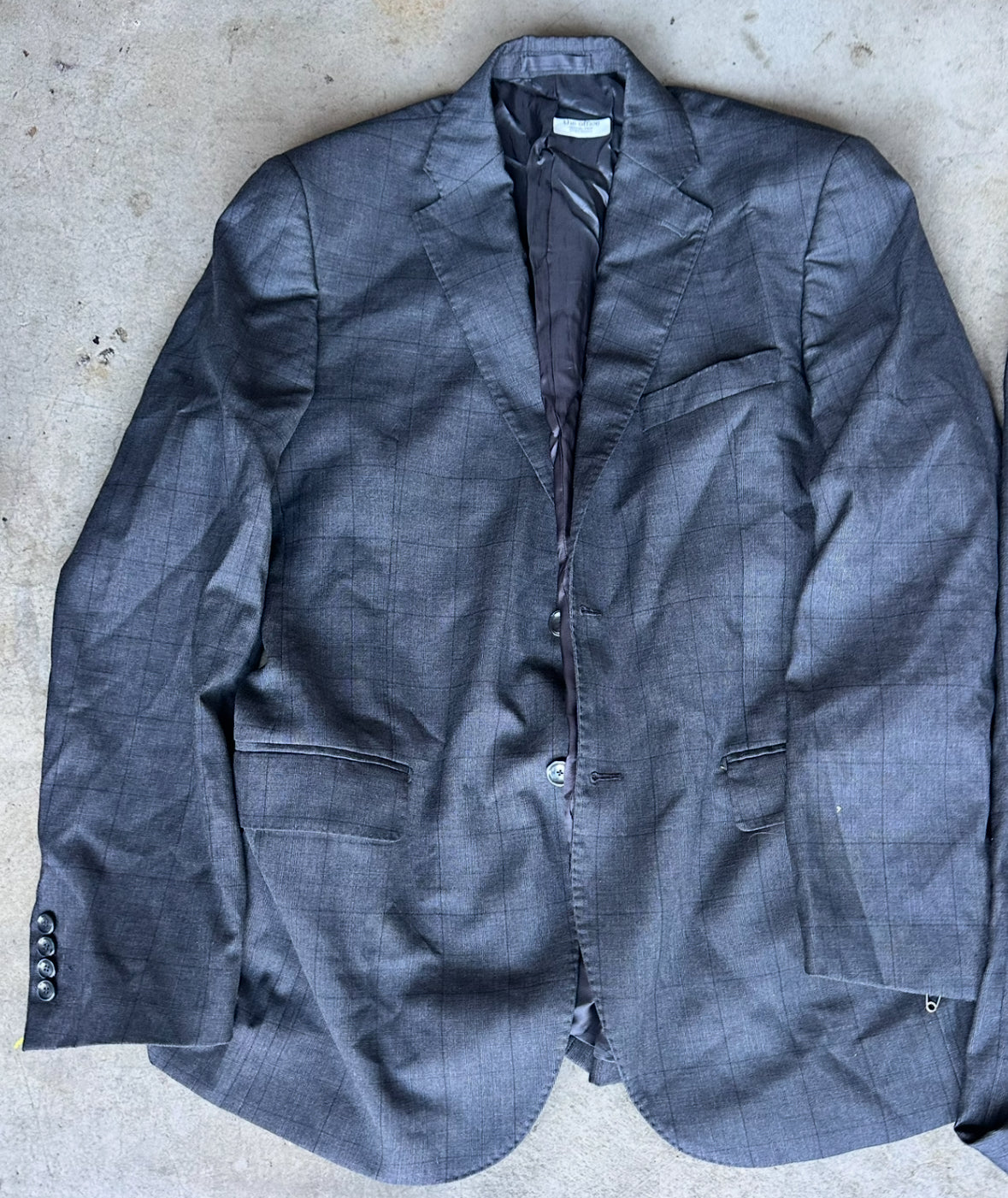 THE OFFICE: Jim’s Designer fine Italian made Suit Pants and Sport Coat Jacket (42R-34)