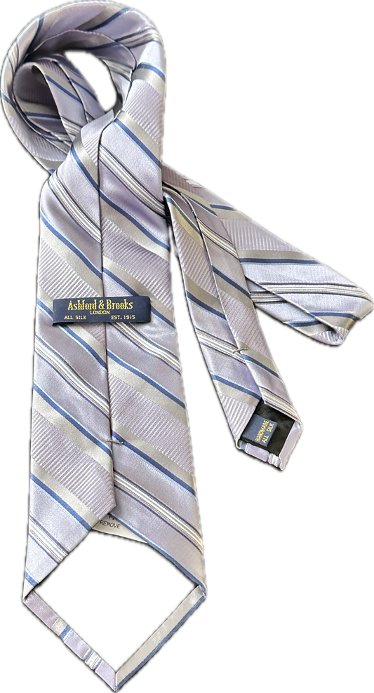 THE OFFICE: Michael’s Striped Necktie