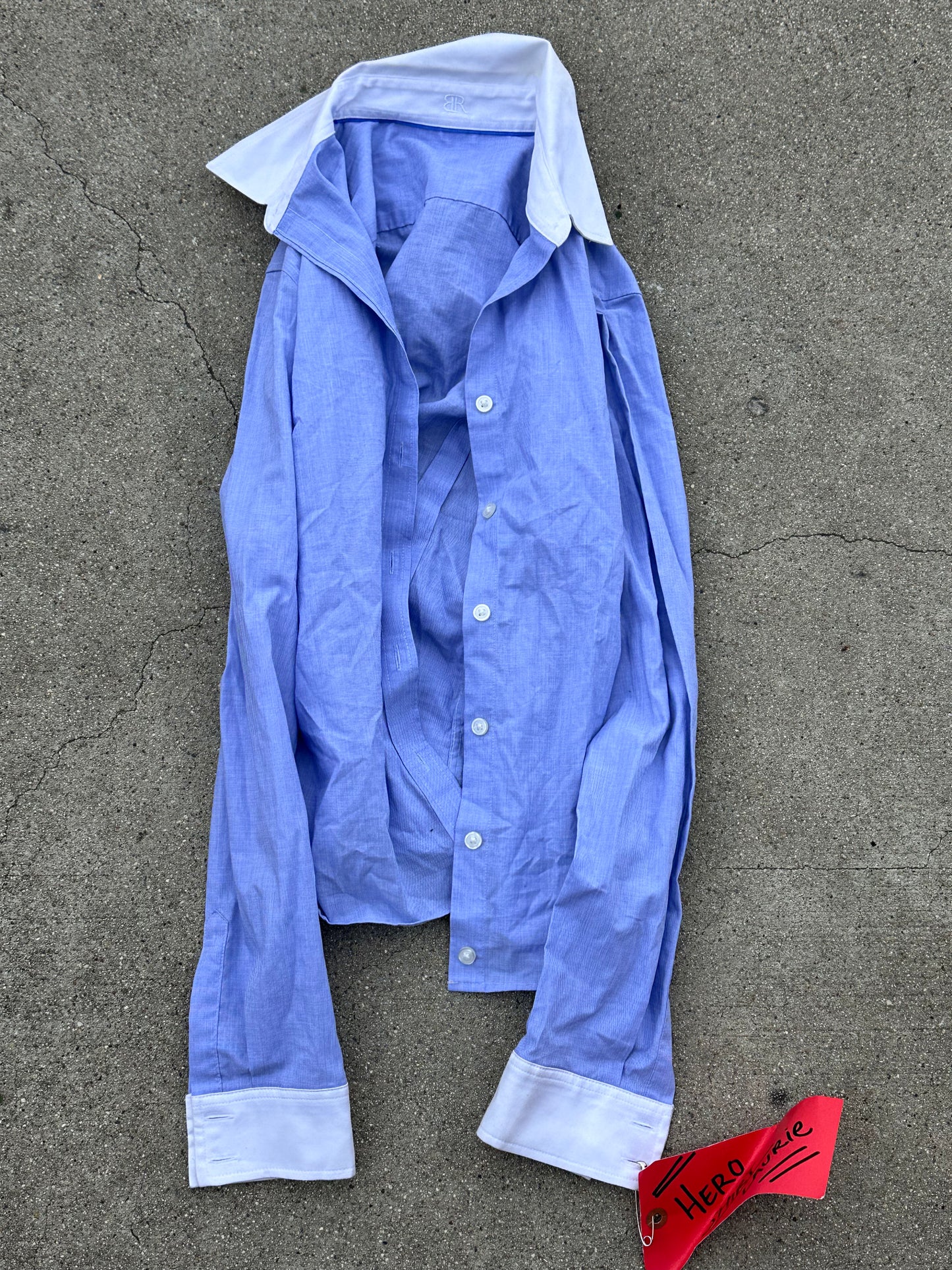 SILICON VALLEY: Laurie Bream's HERO Banana Republic “BR” Shirt (S)