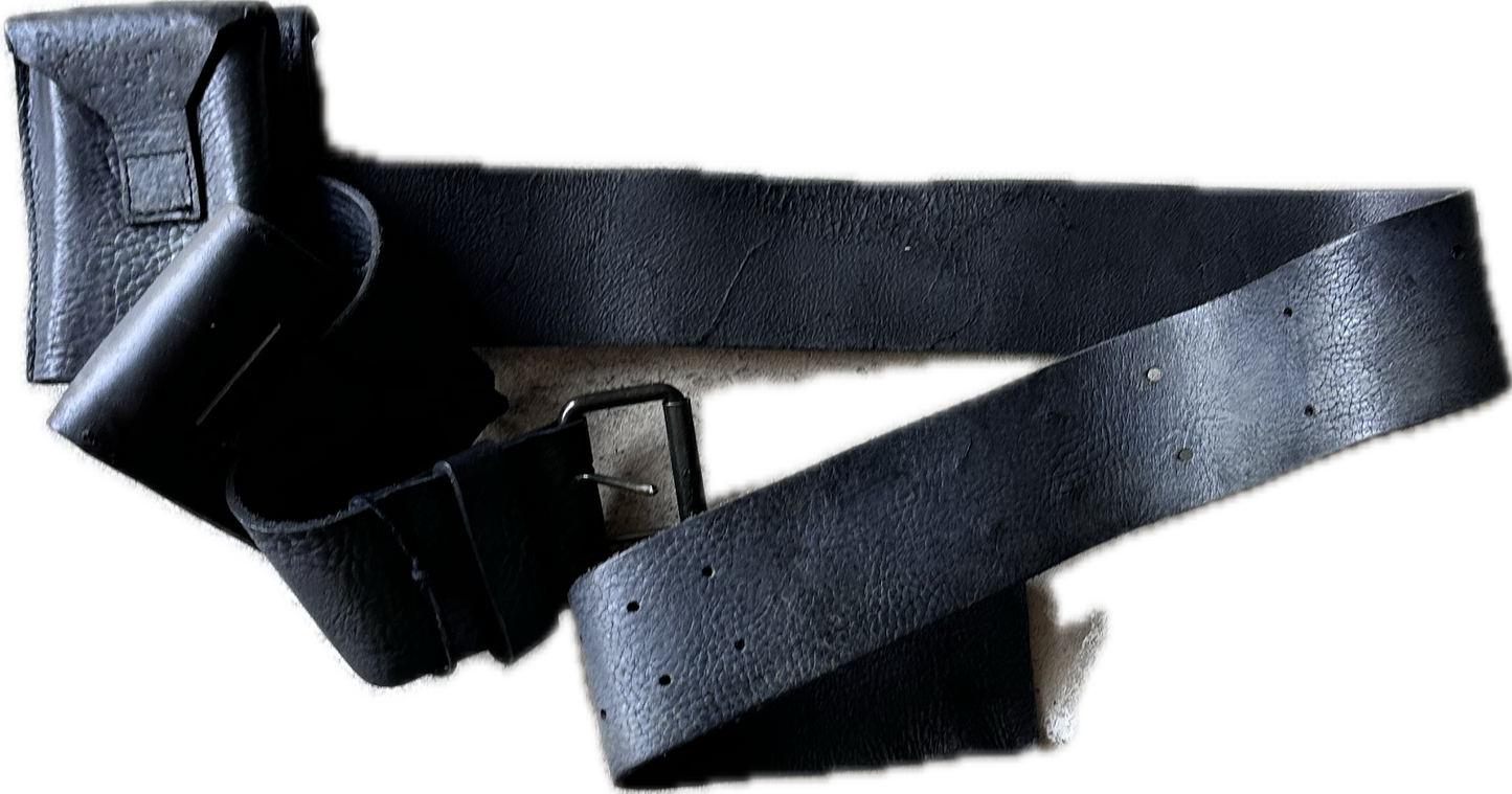 12 MONKEYS: Cole's Featured Official On-Screen Prop Lift Belt from Episode 108 Sc 45