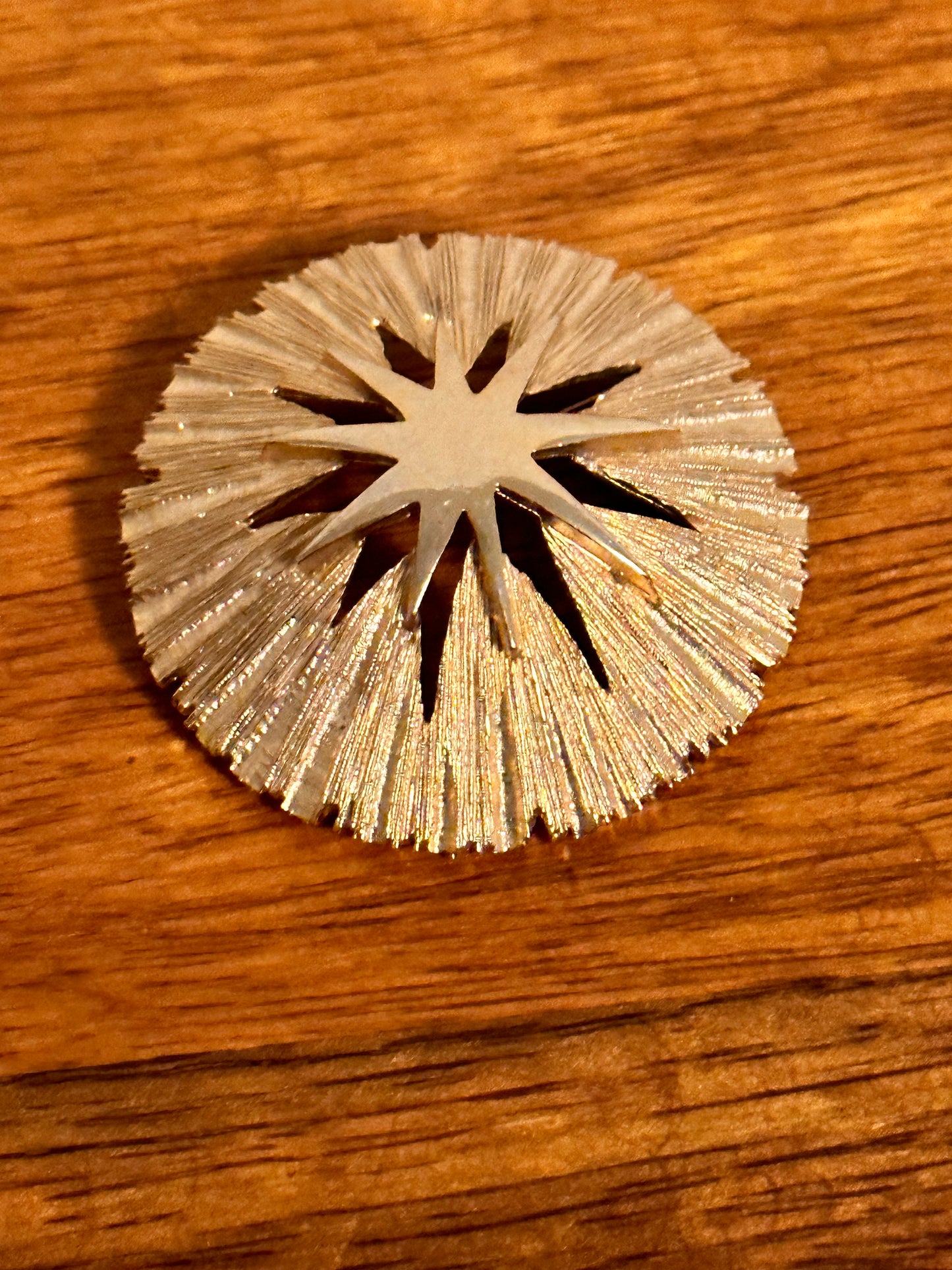 MAD MEN: Joan's Mid-Century Brooch Collection
