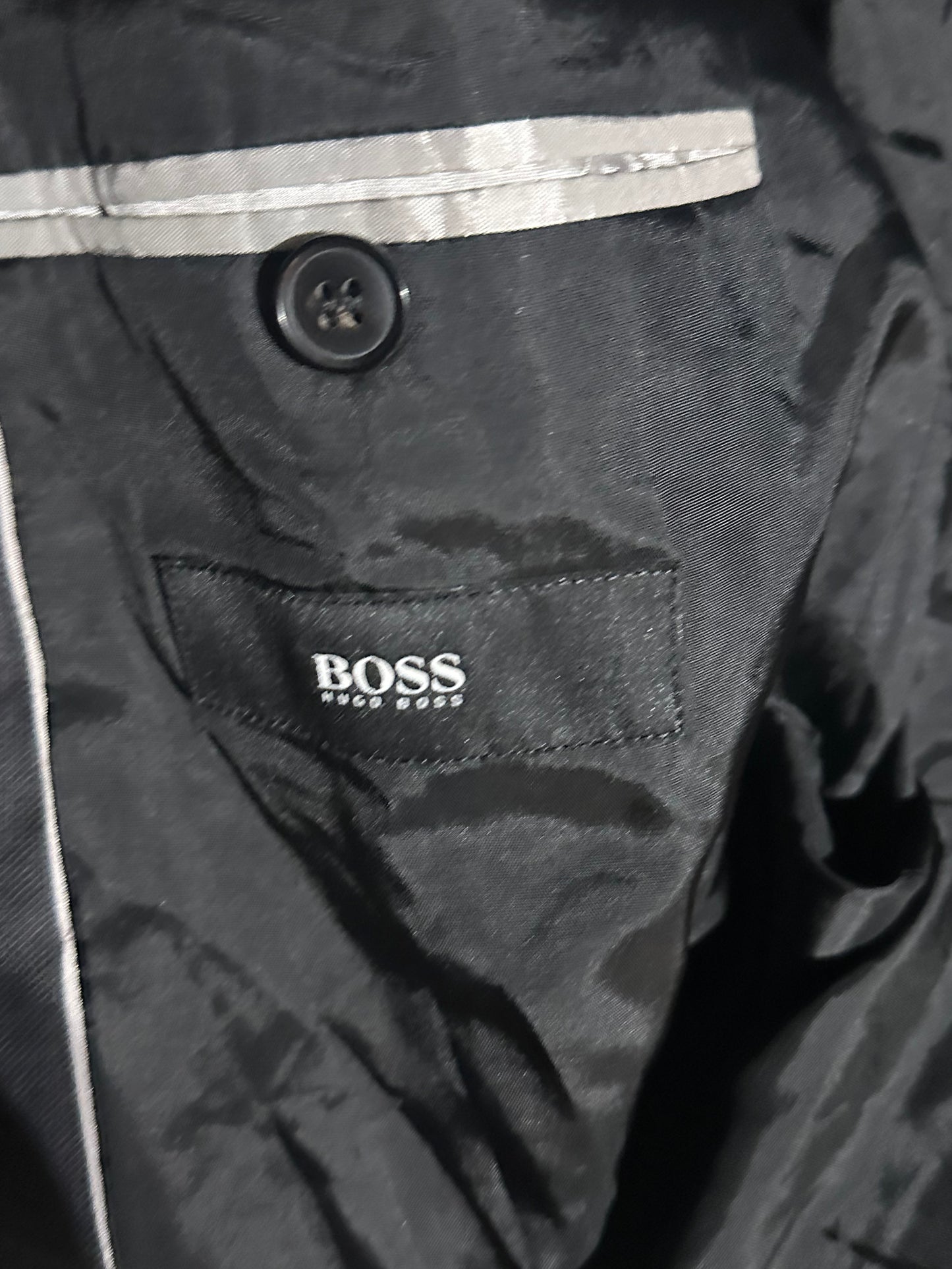 JUSTIFIED: Raylan's HUGO BOSS Charcoal Sport Jacket (40R)