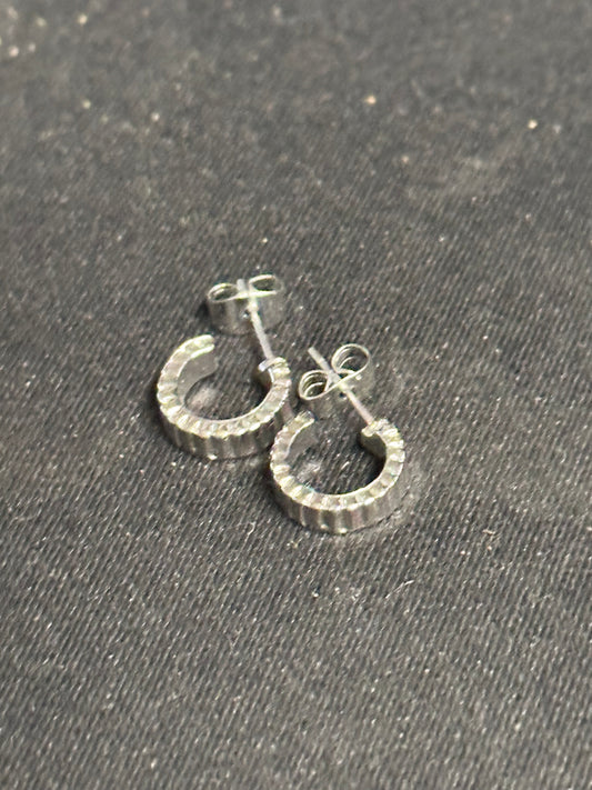 THE OFFICE: Pam Beesly's Silver semi-Hoop Earrings