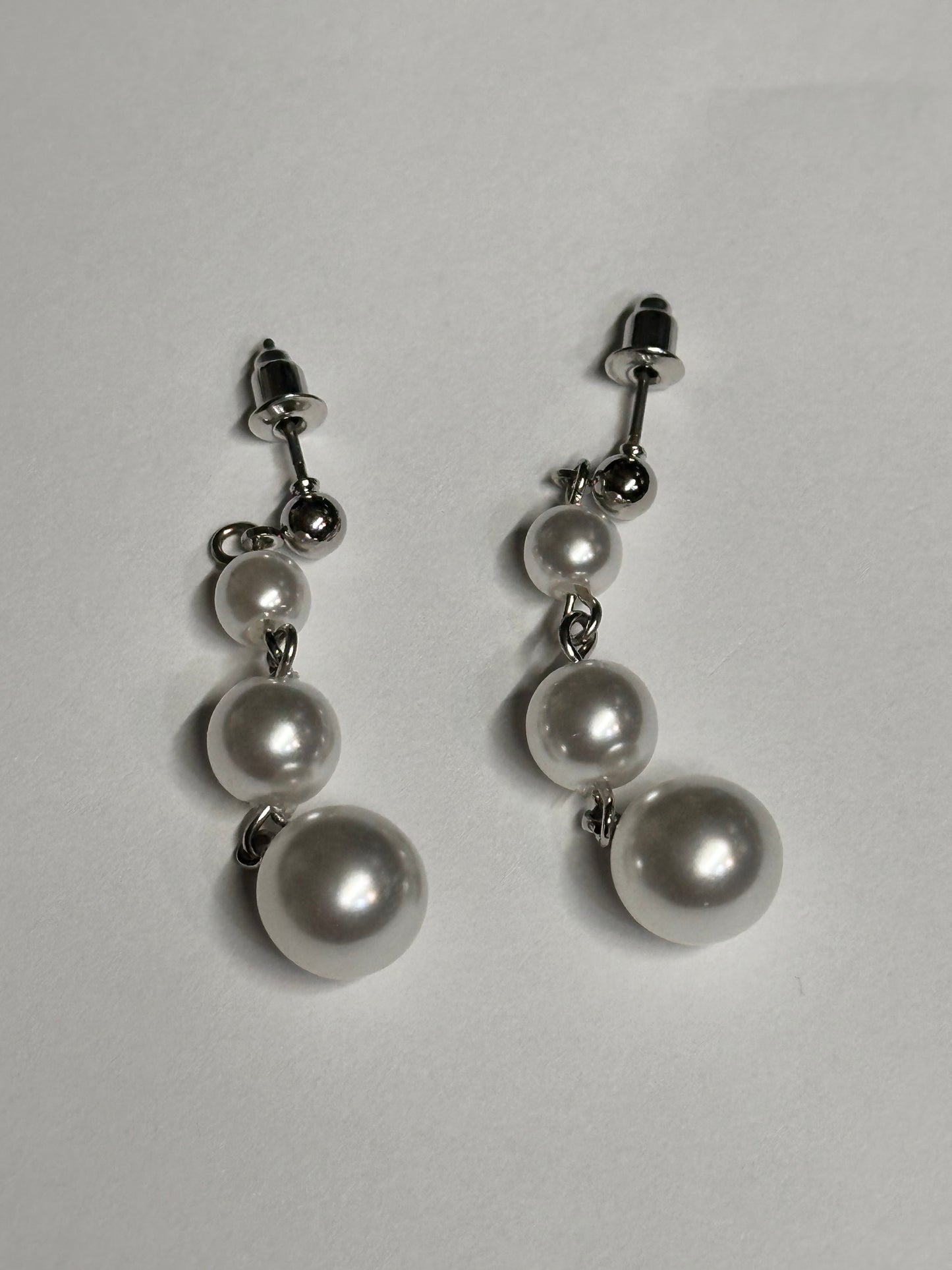 VEEP: Selina’s HERO Nicole Miller Earrings