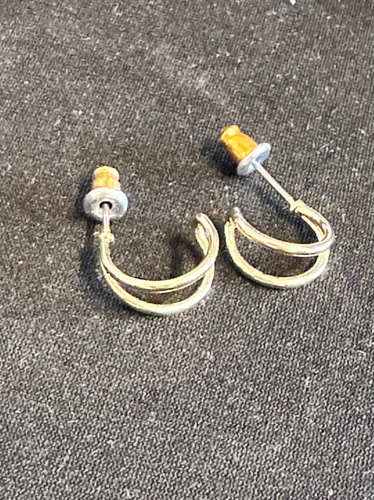 THE OFFICE: Pam Beesley's HERO Earrings