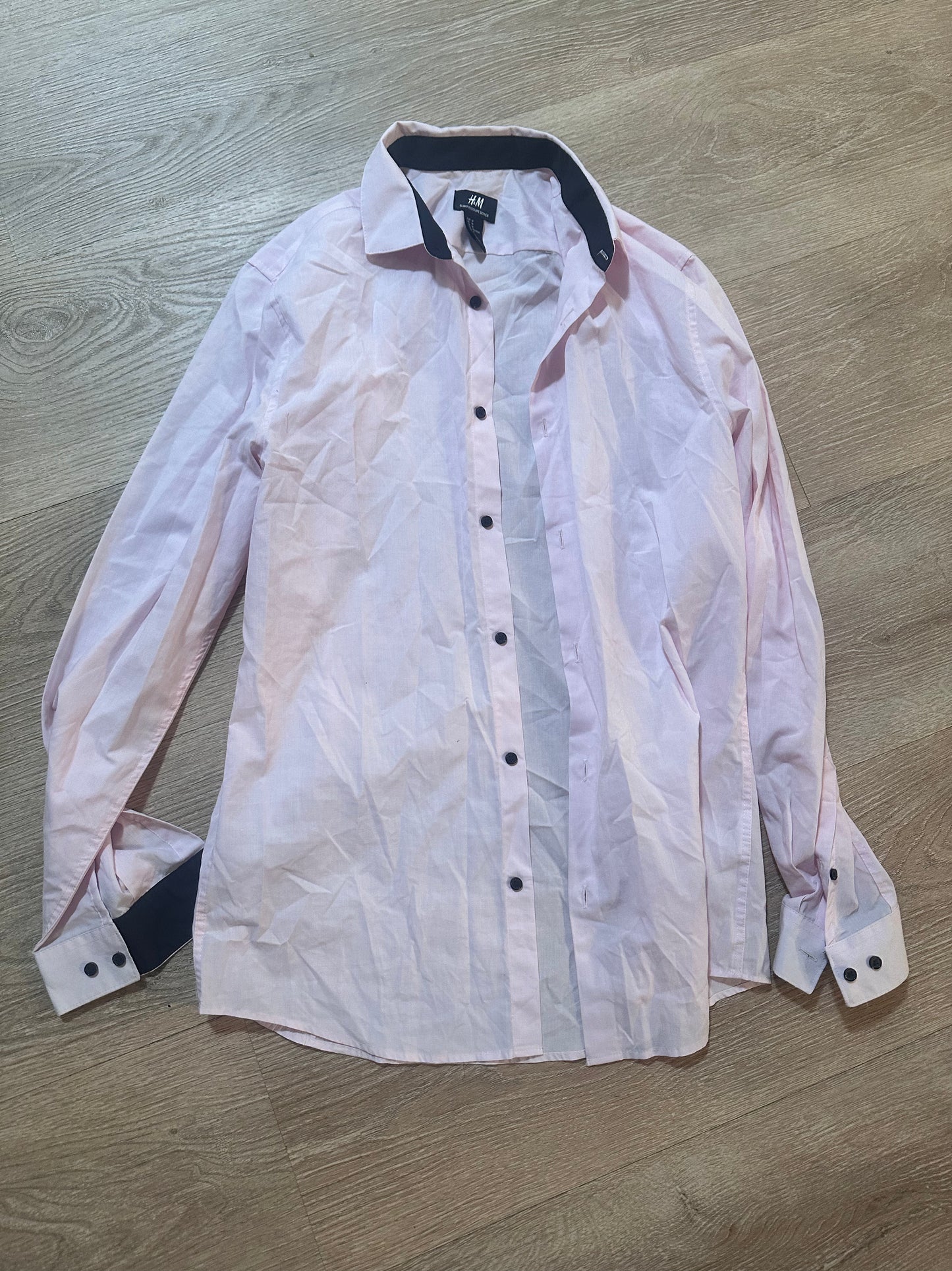 NEW GIRL: Winston Bishop's H&M Pink Button Shirt (M)