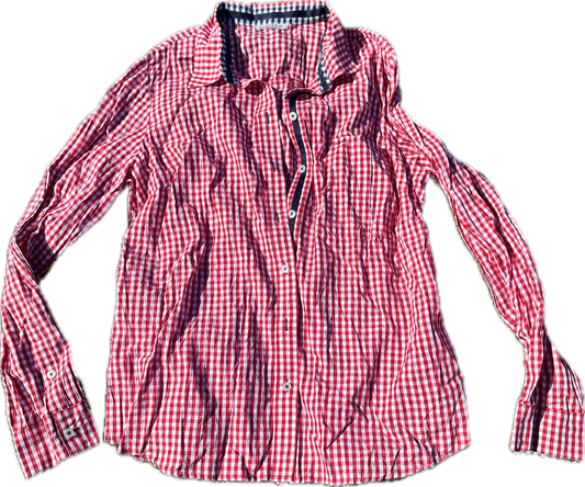 Parks and Recreation: Leslie Knope Red and White Plaid Long sleeve Shirt (M)