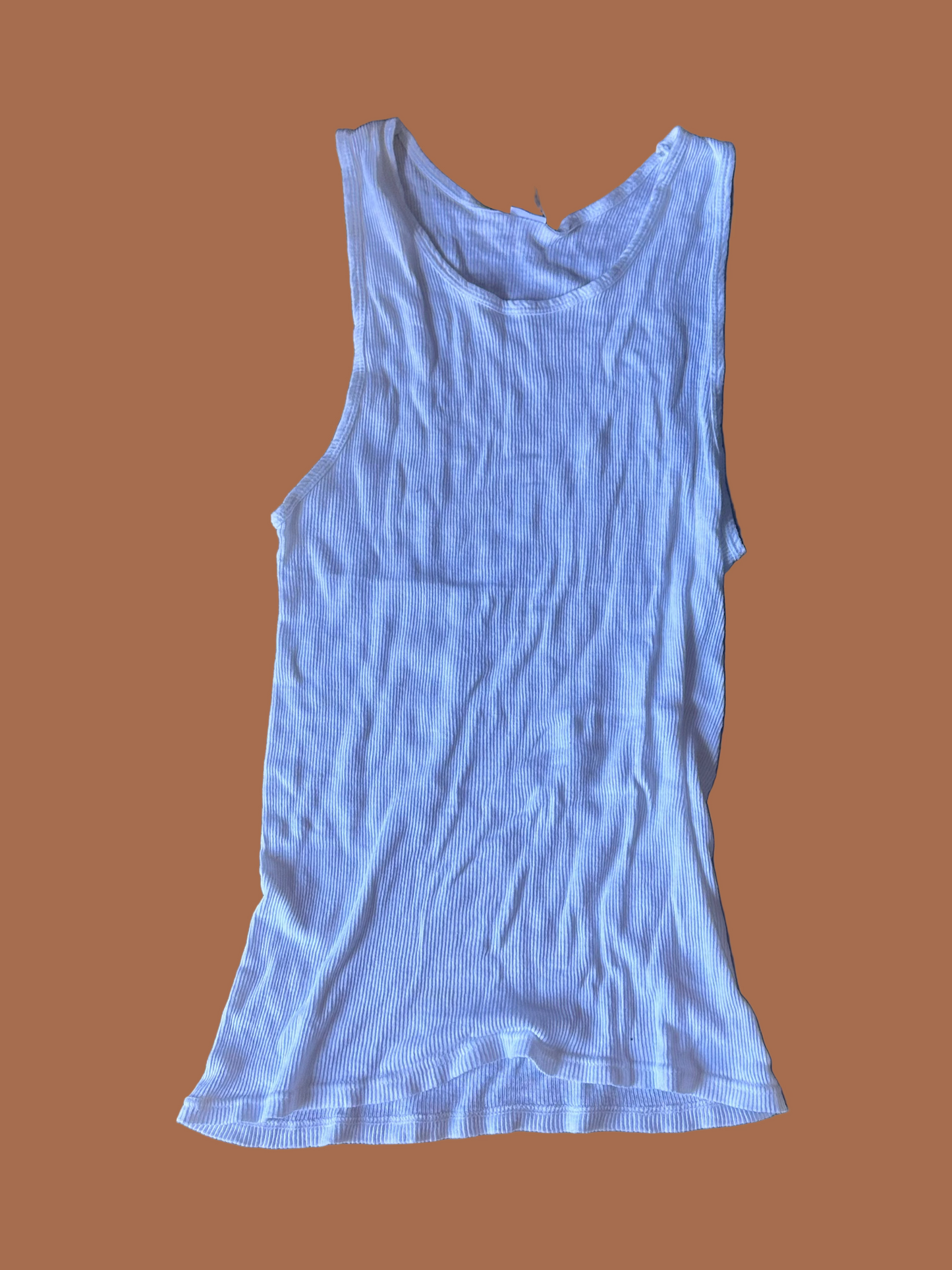 No Country For Old Men Movie: Llewellyn Moss' White Tank Top Shirt (L)