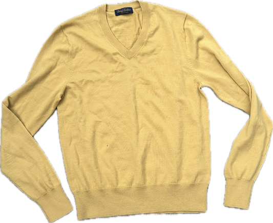 THE OFFICE: Andy’s Brooks Brothers yellow V-neck Sweater