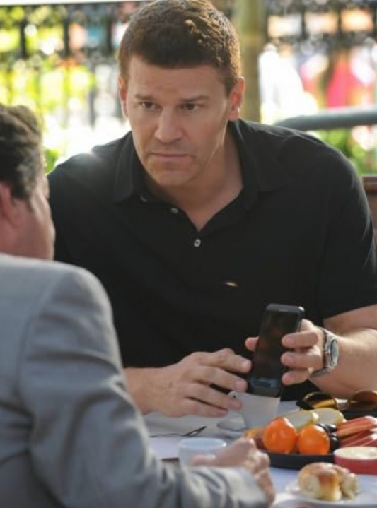BONES: Agent Booth's Episode Used Black Short Sleeve Collar Shirt (L)
