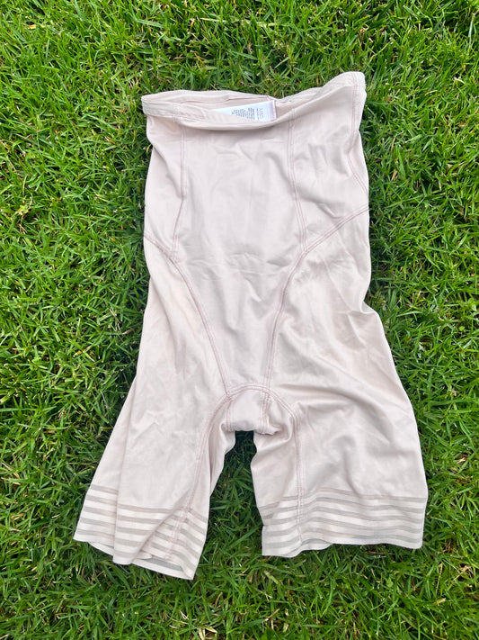 THE GENTLEMEN: Rosalind’s Spanx Style fitting Underwear (S)