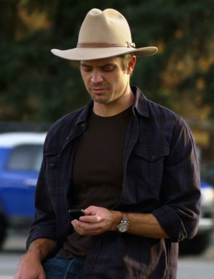 JUSTIFIED: Raylan's Black HERO Short-sleeve black T-Shirt