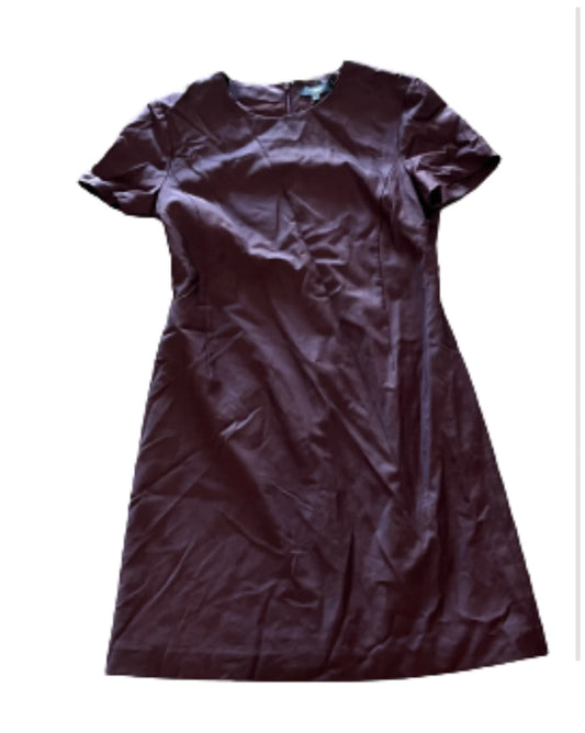 VEEP: Selina Meyer's THEORY Maroon Dress (6)