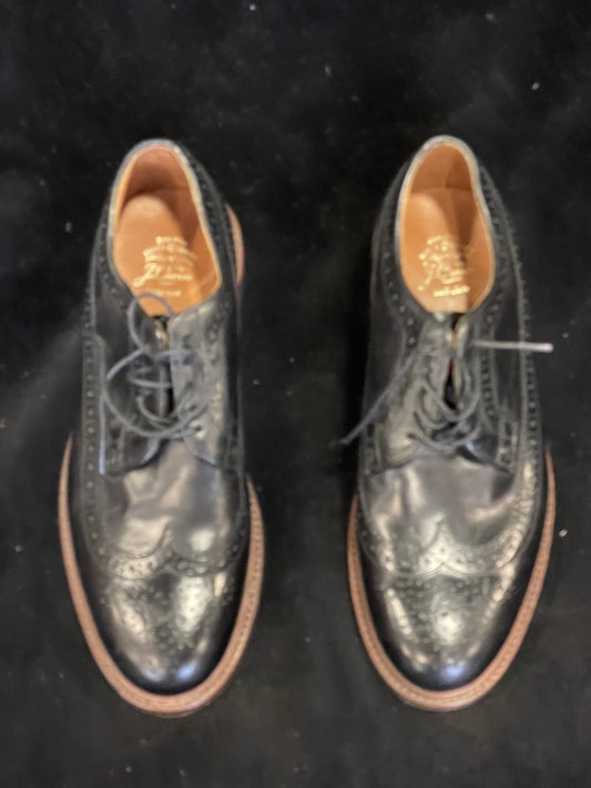 NEW GIRL: Nick's Wing-tip J Crew Dress Shoes (9.5)