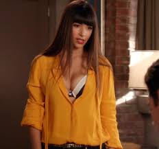 NEW GIRL: Cece's Thin Brown Belt (4/6)