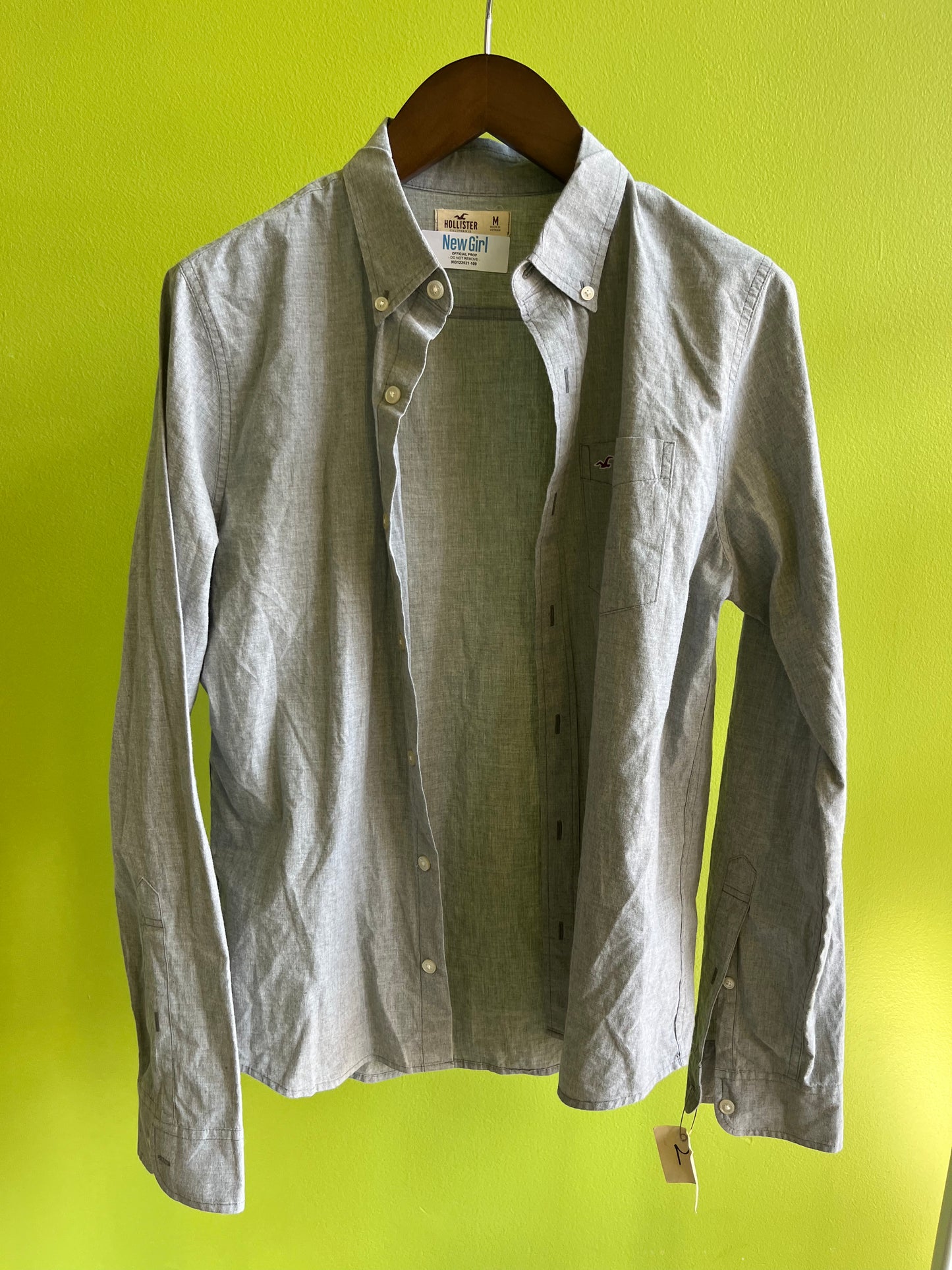 NEW GIRL: Schmidt's Hollister Grey Long Sleeve Button Down Shirt
