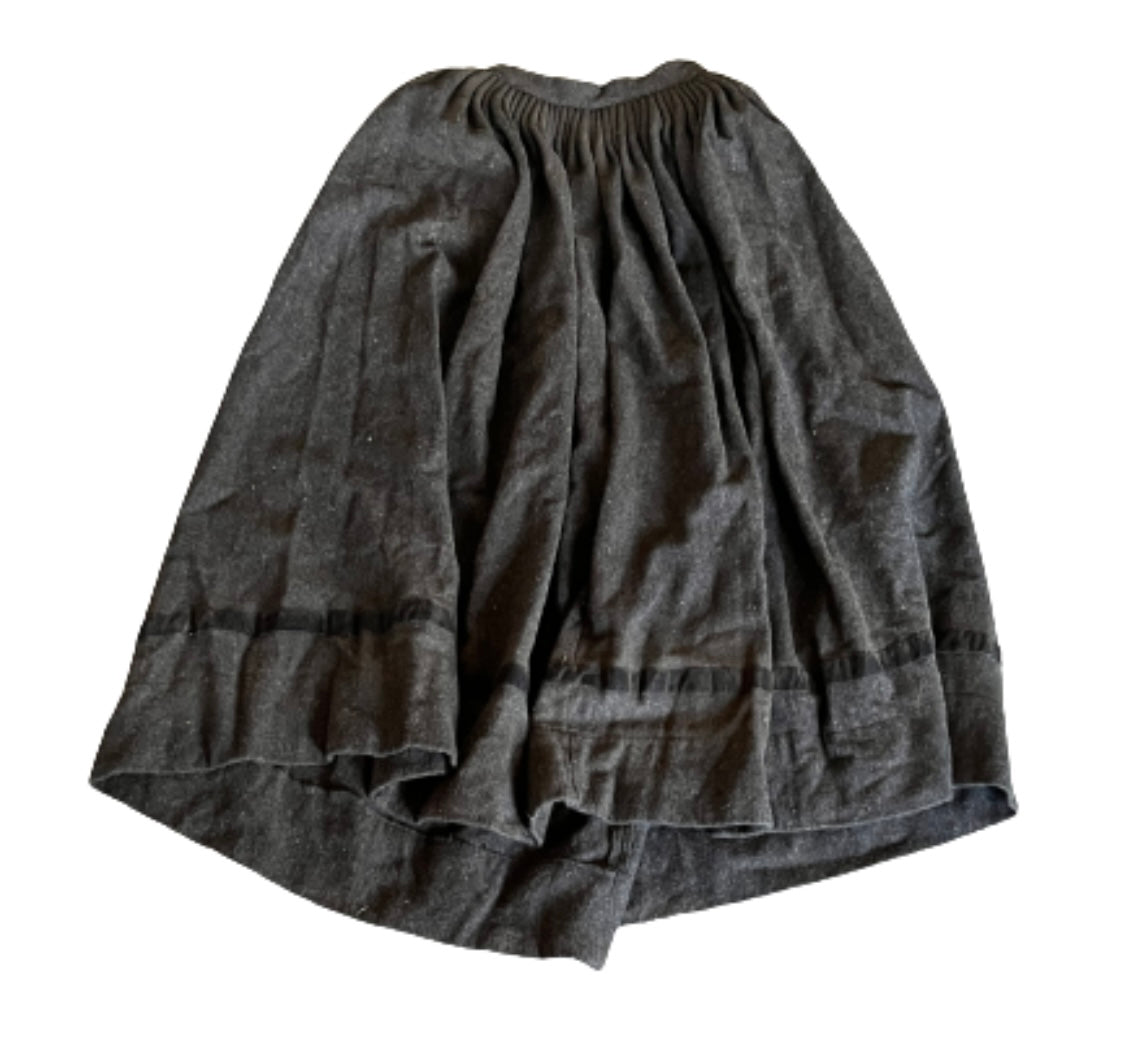 SALEM: Dollie's Charcoal Gray Skirt