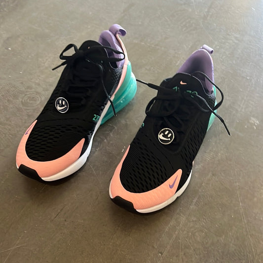 BALLERS: Donna’s Nike Air Max 270 (Women Size 9)