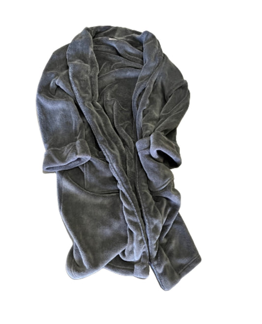SILICON VALLEY: Dinesh’s HERO Plush Robe